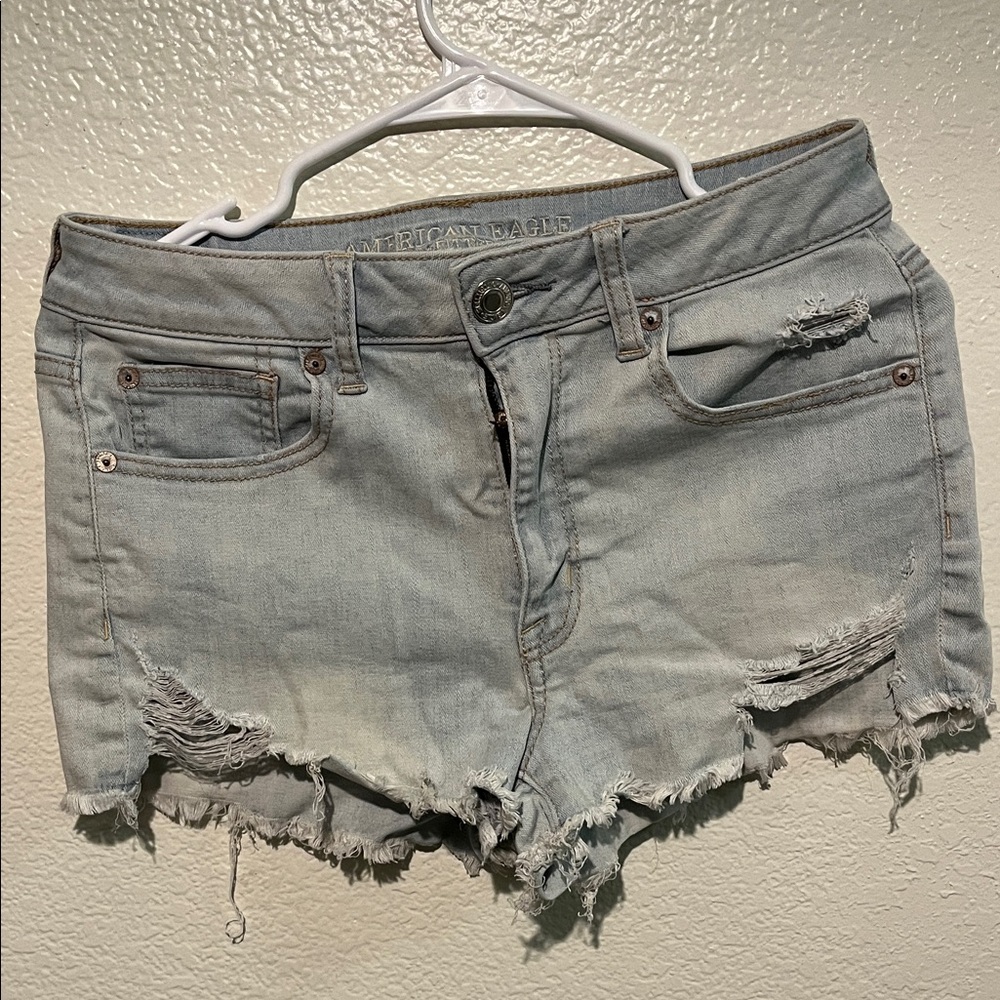 American Eagle Outfitters Women's Light Gray Distressed Jean Shorts